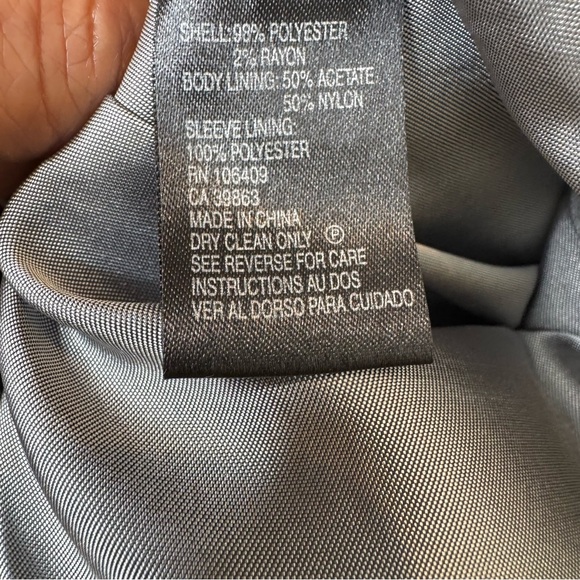 Tahari Arthur s. Levine Pinstripe Jacket size 12 - Picture 6 of 7